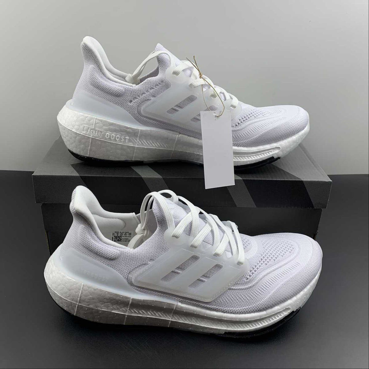 Ultraboost Light 23 Branco