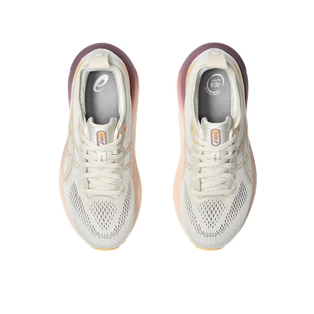 Gel-Kayano 31 Bege com Laranja e Vermelho