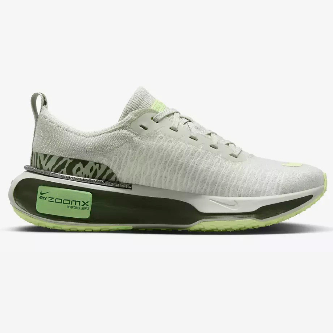 Invincible Run 3 Premium - Light Bone/Barely Volt