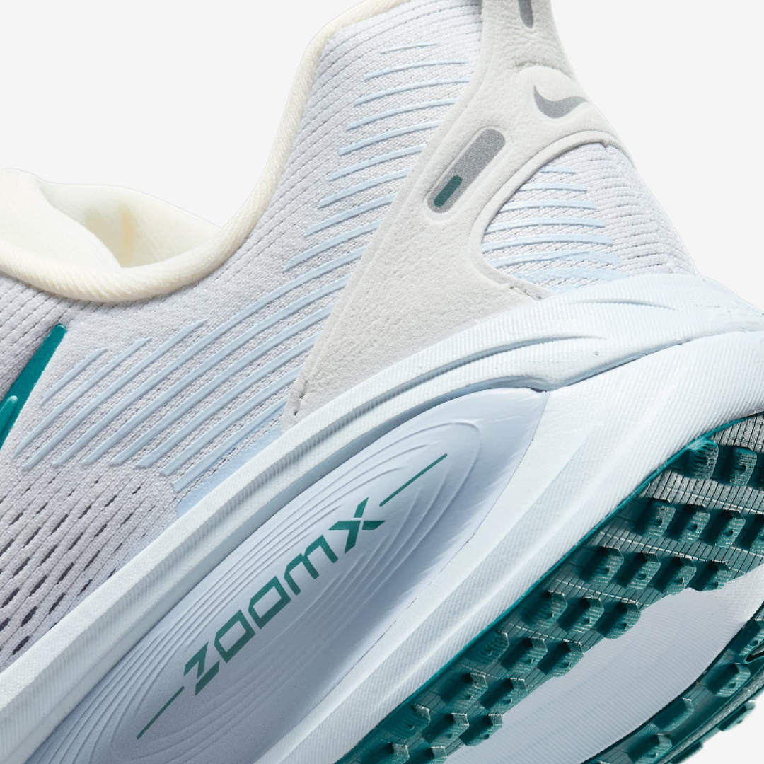Vomero 18 - Branco/Verde