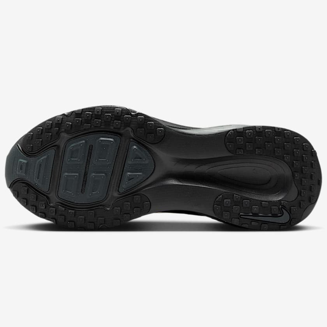 Vomero 18 - Preto
