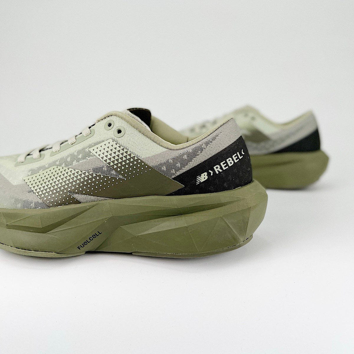 FuelCell Rebel V4 - Verde militar
