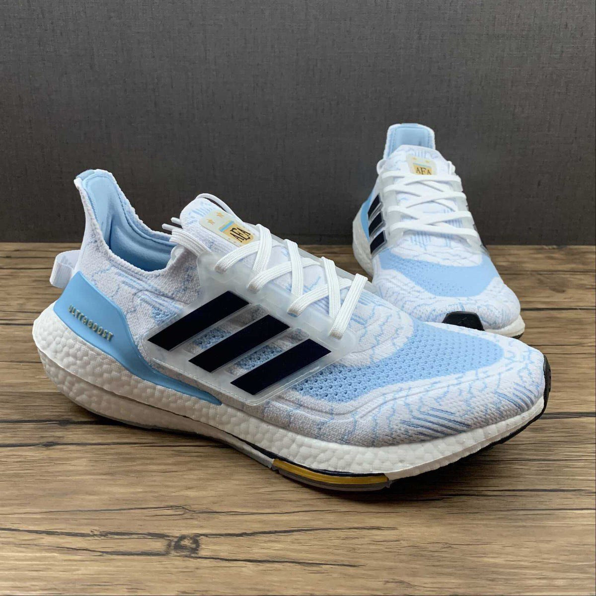 Ultraboost Light 21 Argentina Edição Especial
