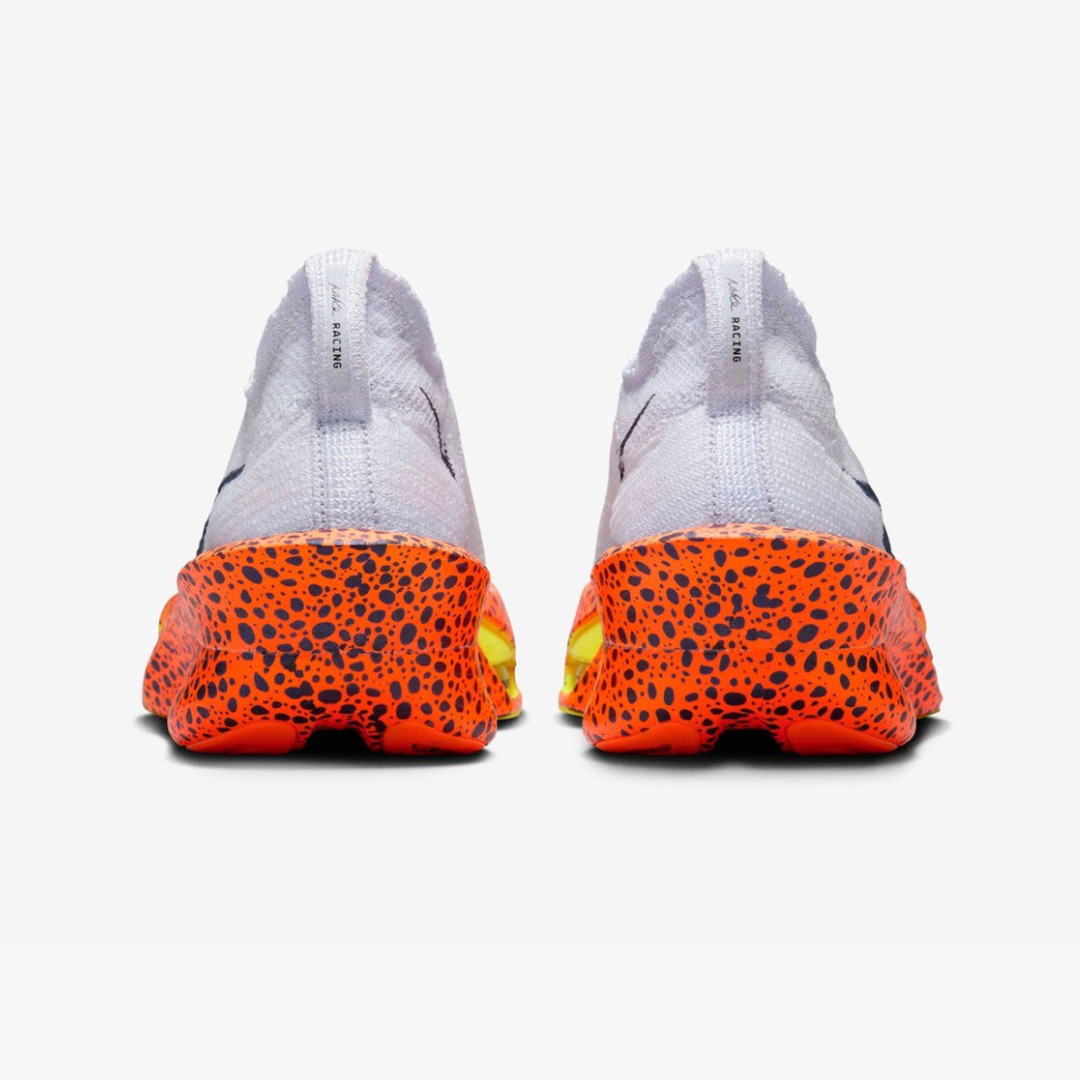 ZoomX ALPHAFLY Next% 3 - Laranja edição limitada
