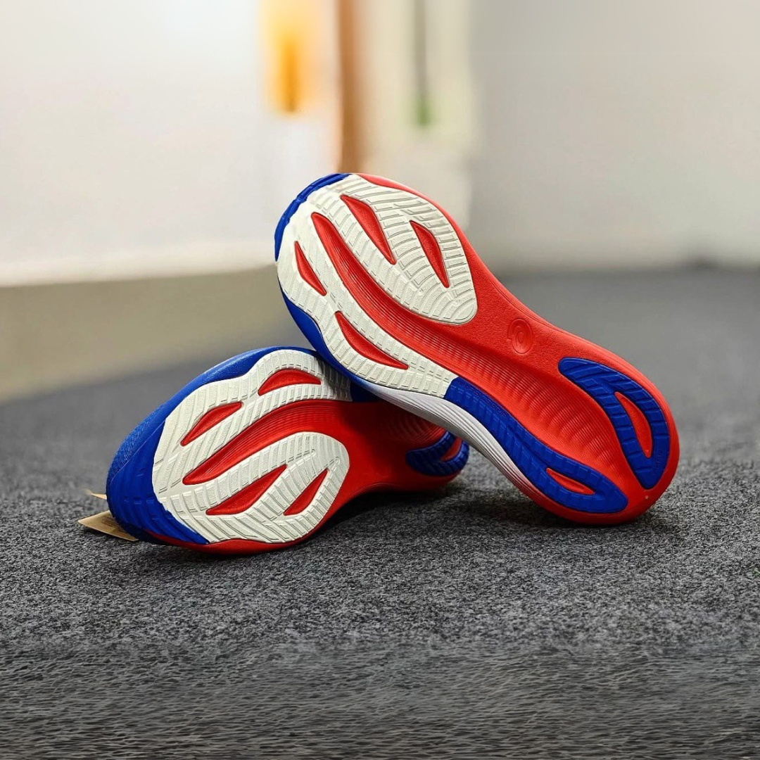 Gel - Nimbus 27 Paris - Azul/Vermelho/Branco