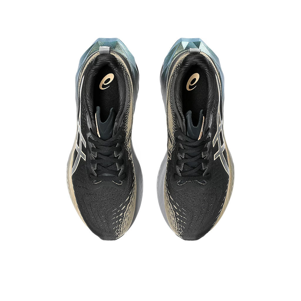 NovaBlast™ 4 Platinum Preto Dourado