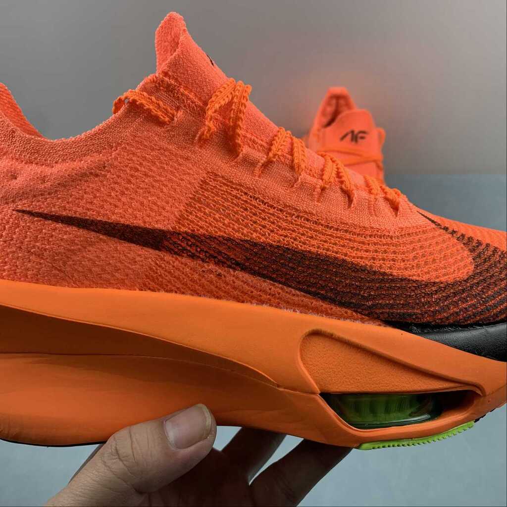 ZoomX ALPHAFLY Next% 3 - Laranja
