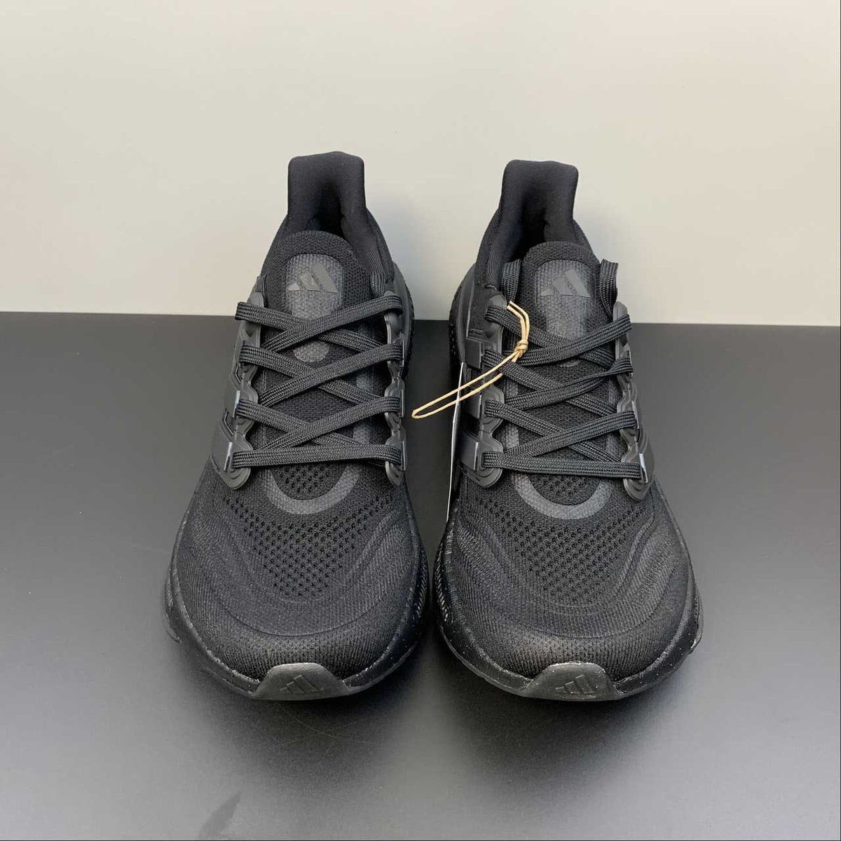 Ultraboost Light 23 Preto