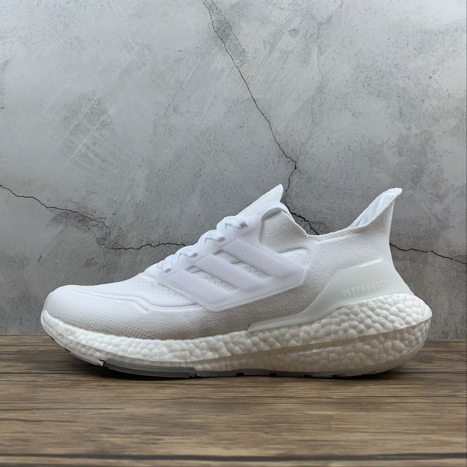 Ultraboost 21 White