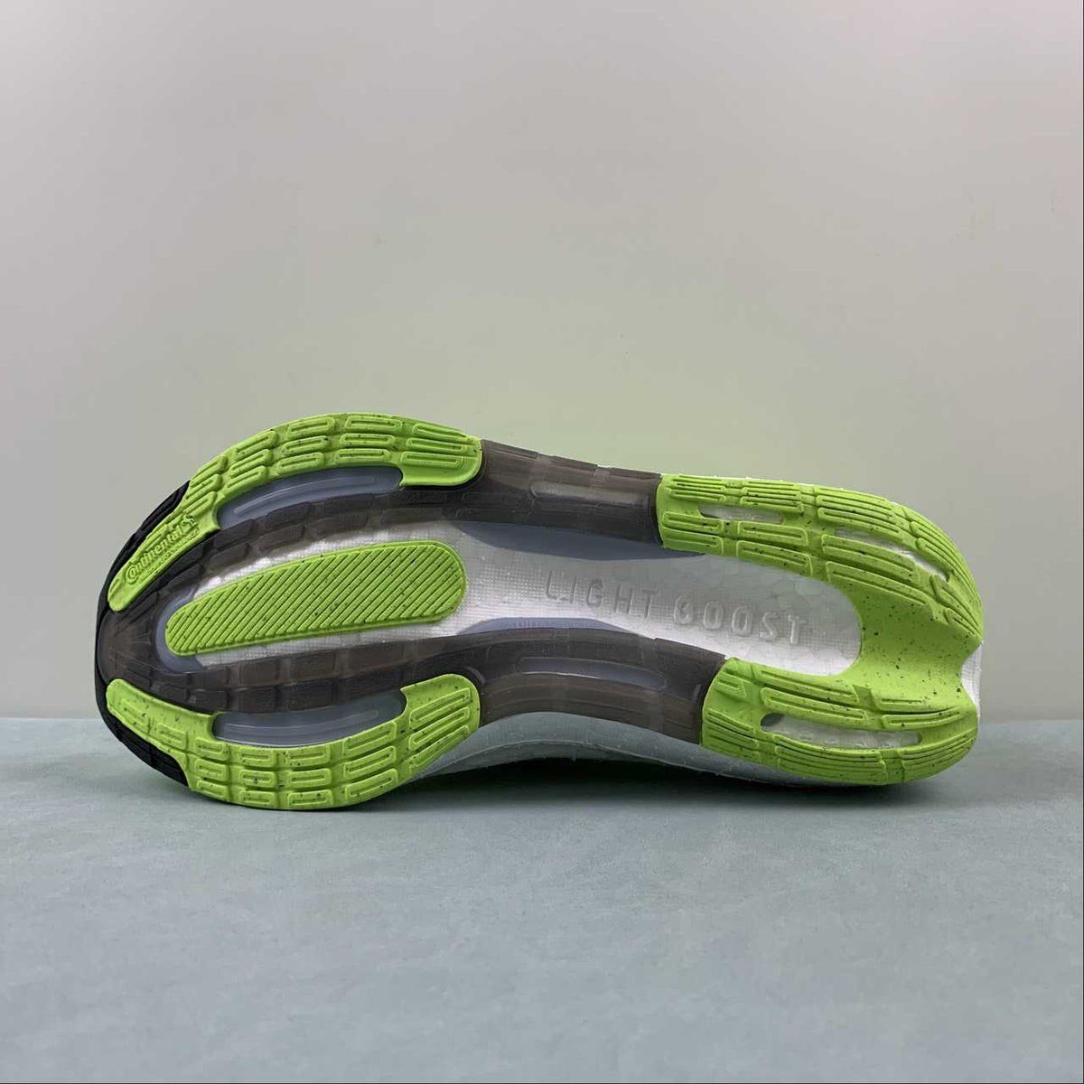 Ultraboost Light 23 Verde