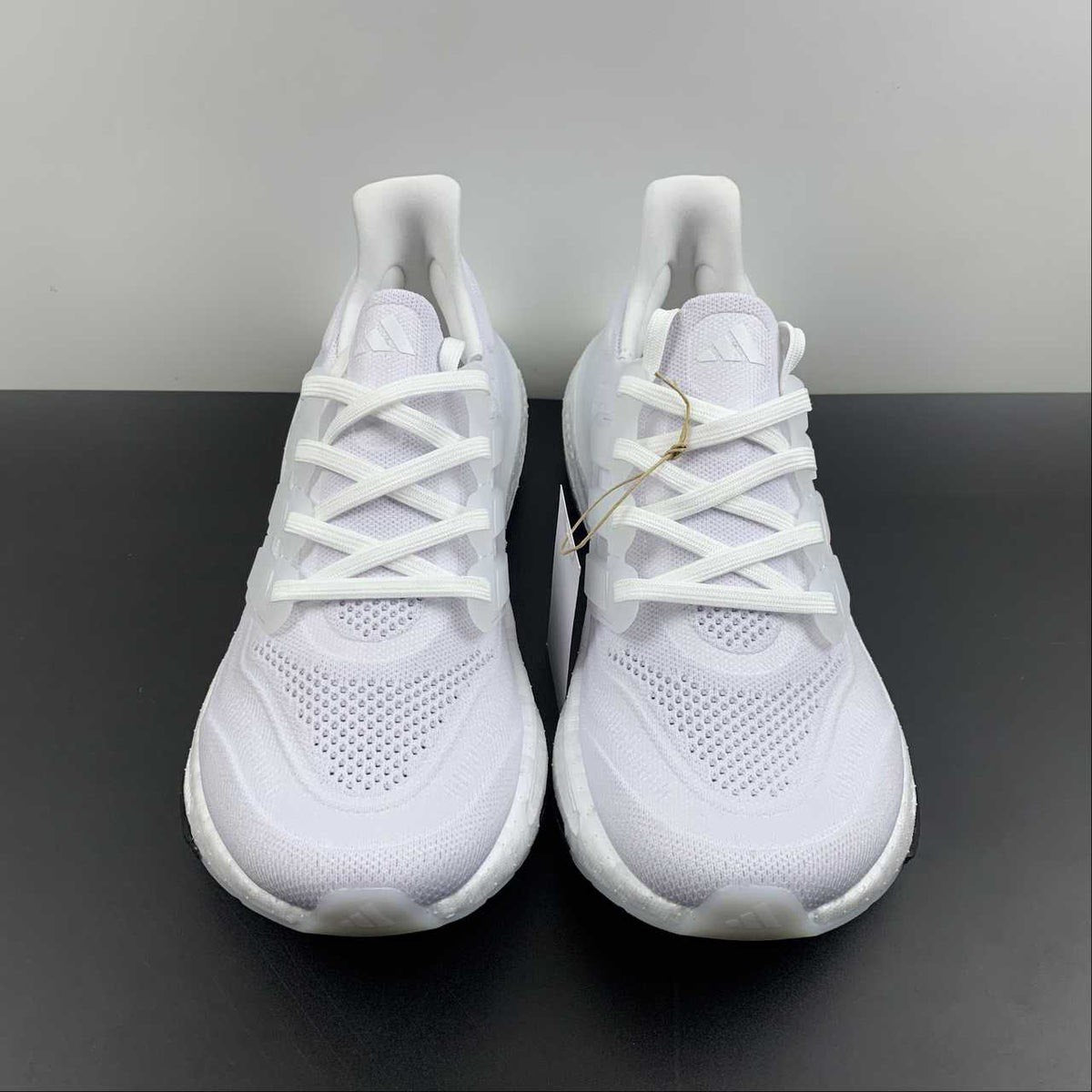 Ultraboost Light 23 Branco