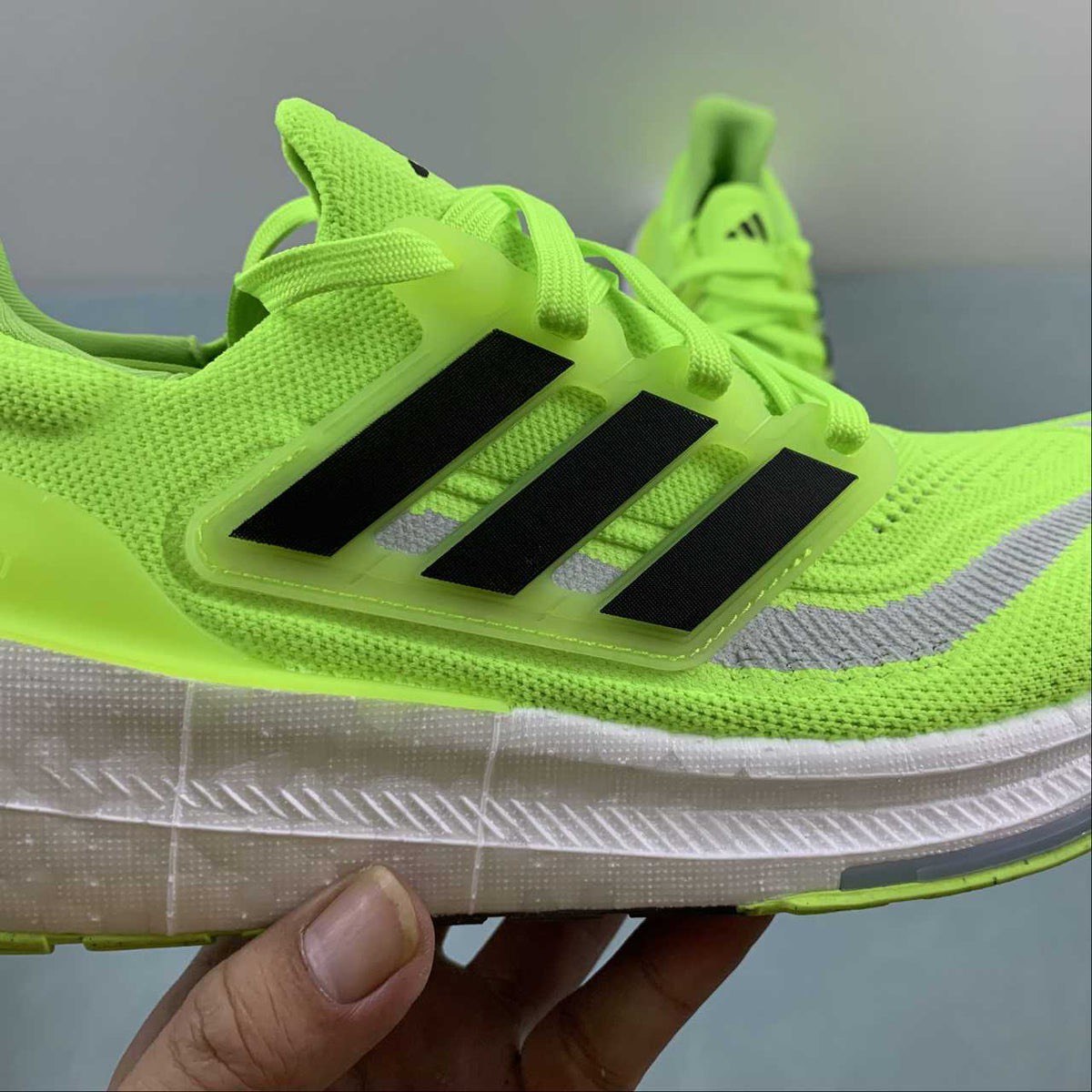 Ultraboost Light 23 Verde