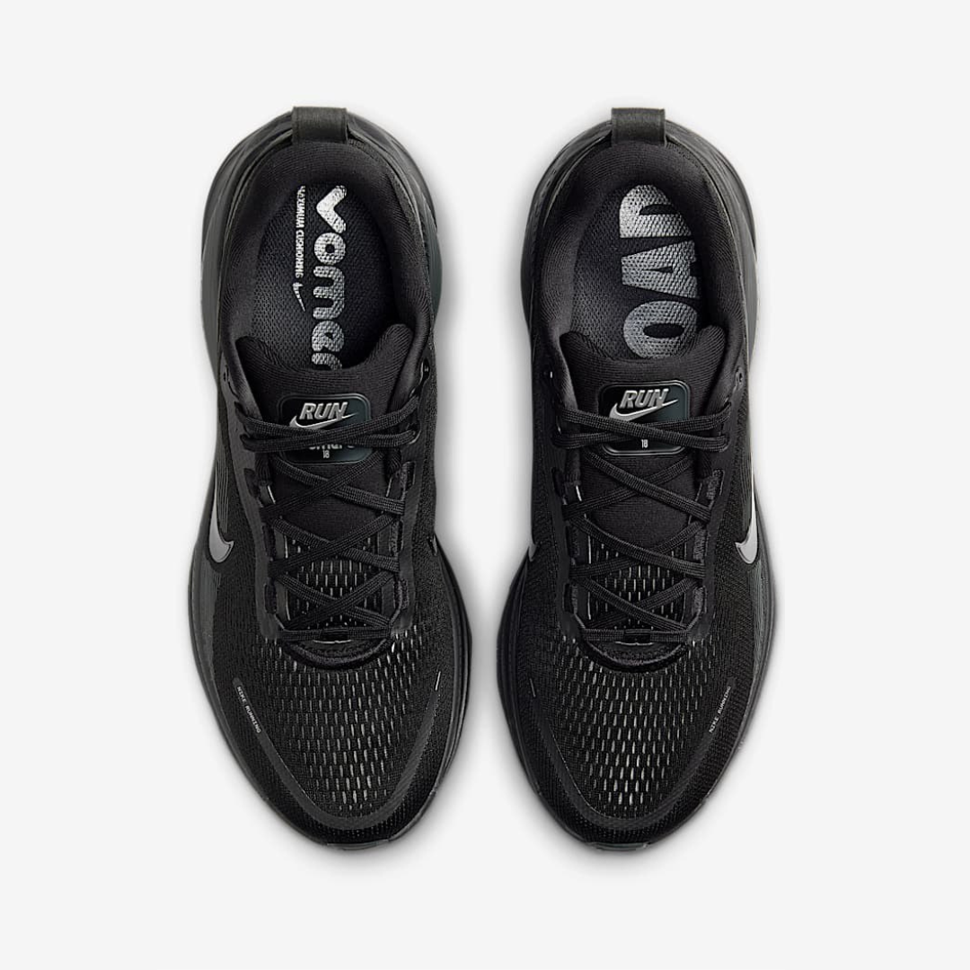Vomero 18 - Preto