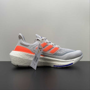 Ultraboost Light 23 Cinza com Laranja