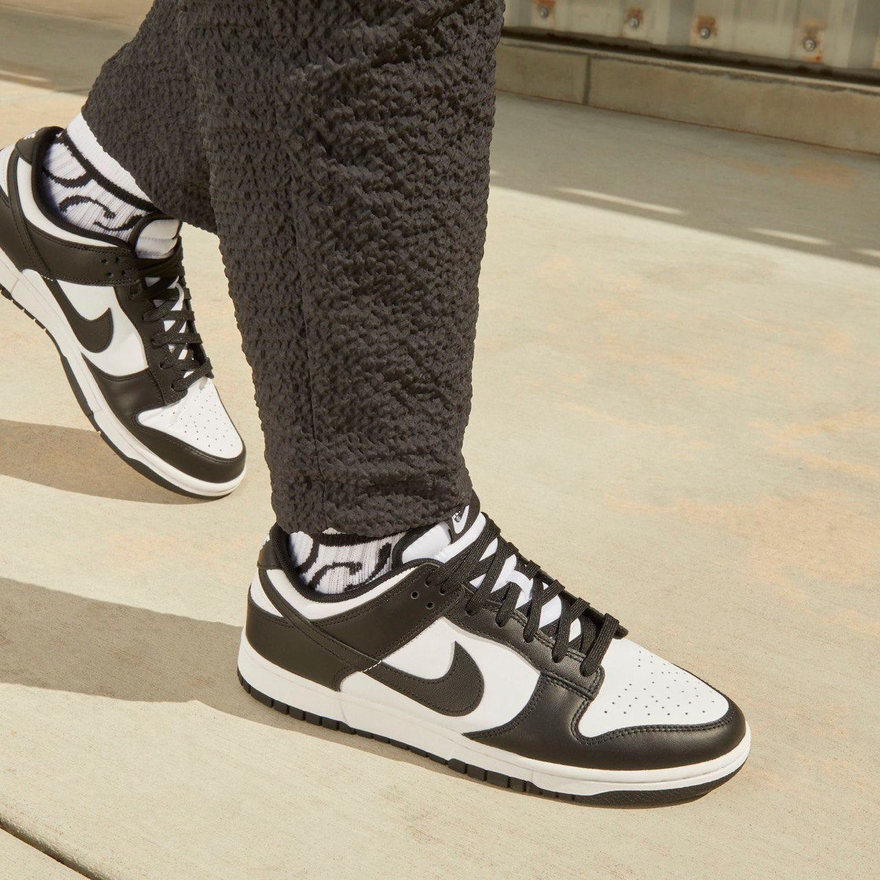 Dunk Low Retro Black White