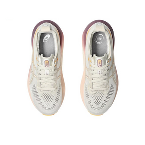 Gel-Kayano 31 Bege com Laranja e Vermelho