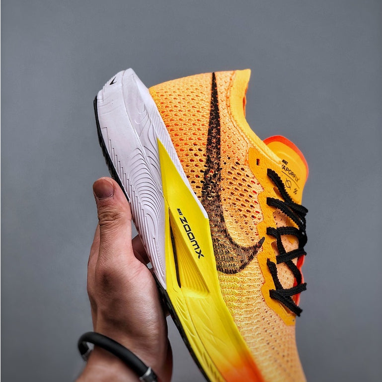 Air Zoom X Vaporfly Next%3 Orange