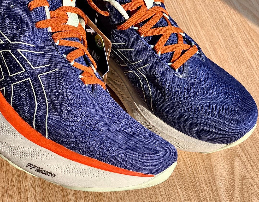 Gel - Nimbus™ 25 Azul Marinho com Laranja e Branco