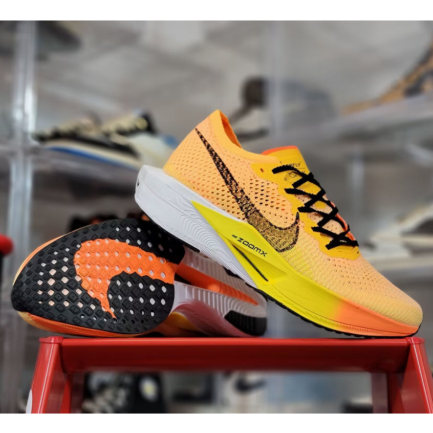 Air Zoom X Vaporfly Next%3 Orange