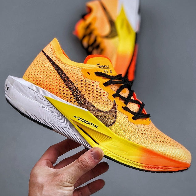 Air Zoom X Vaporfly Next%3 Orange