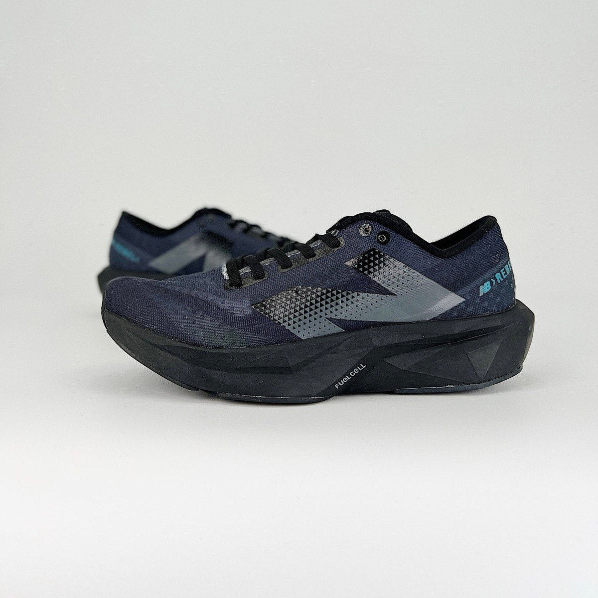 FuelCell Rebel V4 - Balck/Preto