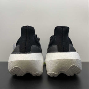 Ultraboost Light 23 Preto com Verde